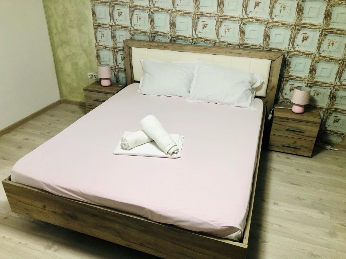 Park - Big - 3 - Free Parking T5 Appartement *