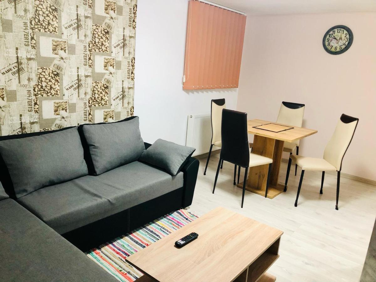 Apartment Park - Big - 3 - Free Parking T5